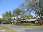 Luxury Clearwater Homse with privacy and land in a central location - you can find it in Kent Place. 
