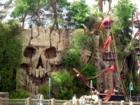 Skulls and Ships at Treasure Island