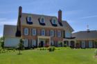 Upscale homes and open spaces are the hallmarks of rural Davidsonville.  Copyright 2006.  All rights reserved.  Margaret Woda.