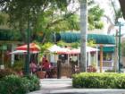 Sidewalk cafe in downtown Hollywood just west of Young Circle.
      
      AVOID LOCALISM SPAM!!