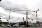 Bellevue, Washington Tower Cranes
      NE 8th and 110th
