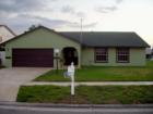 FANTASTIC NEIGHBORHOOD LOCATED CLOSE TO A SCHOOLS, TURNPIKE, NEW SUPER TARGET, WELLINGTON MALL, DINNING