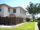 GOLF VIEW ESTATES BOYNTON BEACH, SPACIOUS 3 BEDROOM, 3 BATHS 2130 SQ. FT.
      OFFERED AT 239,900 CALL SUSAN JEAN HORNE, RE/MAX SERVICE 561-375-8541