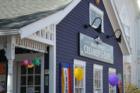 Popular ice cream shop in Olde Wethersfield, CT