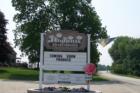 Rodonis Farms - beautiful flowers, plants, trees, herbs
      (c)  Joan Whitebook