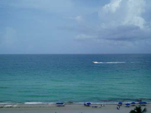 Pinnacle Sunny Isles Beach