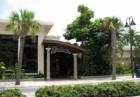 The Bobby Heilman's Beachcomber is a landmark on Clearwater Beach - it's one of our favorite places to eat - located on Mandalay and Papaya - 1 block off the beach  