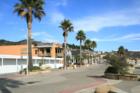 Stores & resturants in Avila Beach