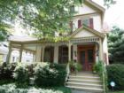 I couldn't stop looking at this gorgeous home in Honesdale.  I love the front door, the colors...on North Main Street in Honesdale.