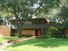 Greenway Parks - Landmark Howard Meyer modern home. Howard Meyer was the premier Dallas modern architect in the 1940's. He also designed the famous 3525 Turtle Creek high rise. 