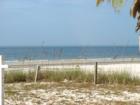 Bakiti West beach access, one mn away, Lee County, FL