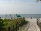 Bakiti West condo beach access, one mn away, Fort Myers Beach, FL