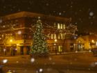 The first real snowfall of 2007 in downtown Glen Ellyn.