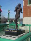 Statue of Clarksville native Wilma Rudolph