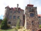 Singer Castle