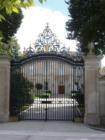 Look at the top of this gate!