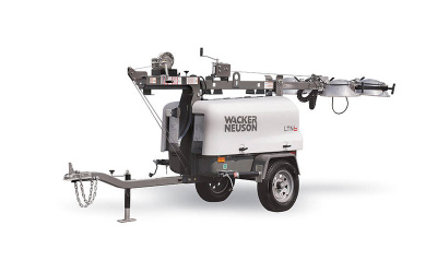 Torre de iluminación motor diesel Deutz 11kw 4x1000w. 8.5m Altura