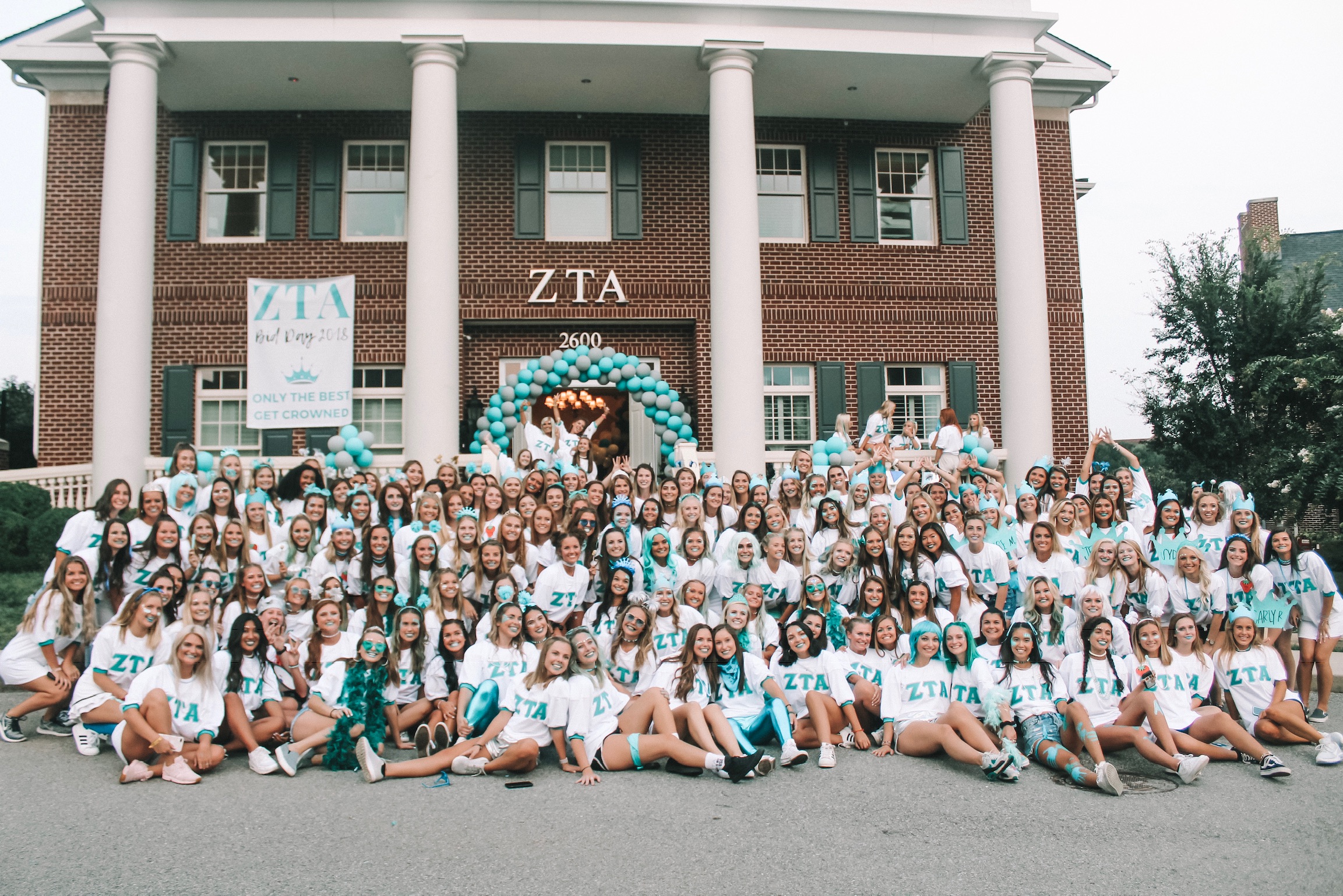 Zeta Tau Alpha Scholarships3