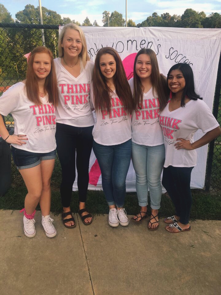 Women's Soccer Pink Out 2018