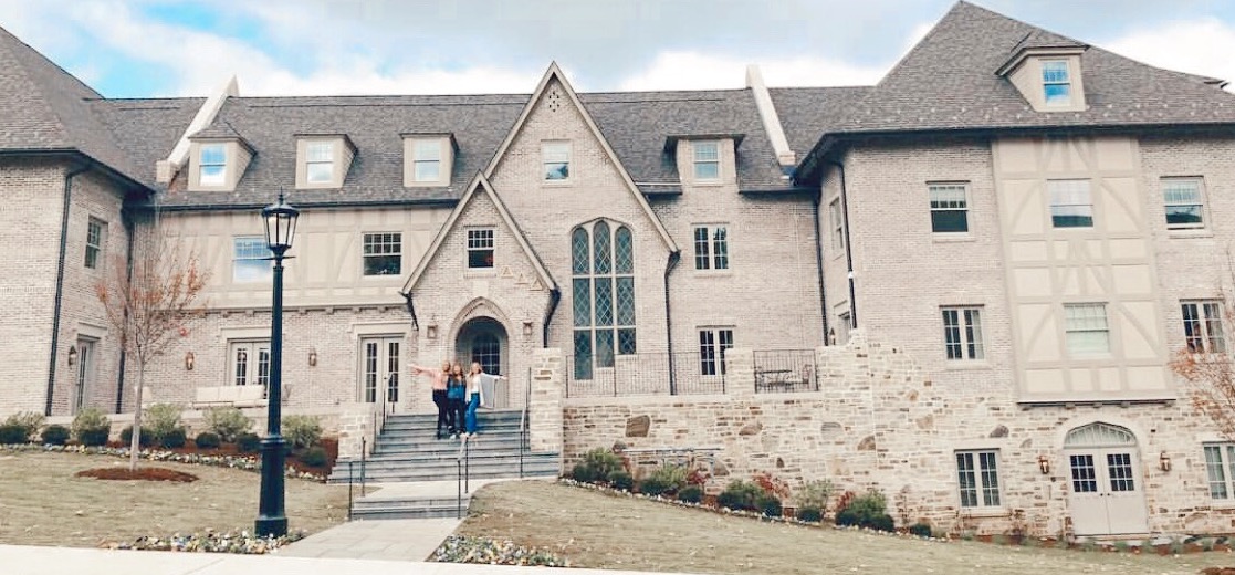 Home Delta Delta Delta at University of Arkansas