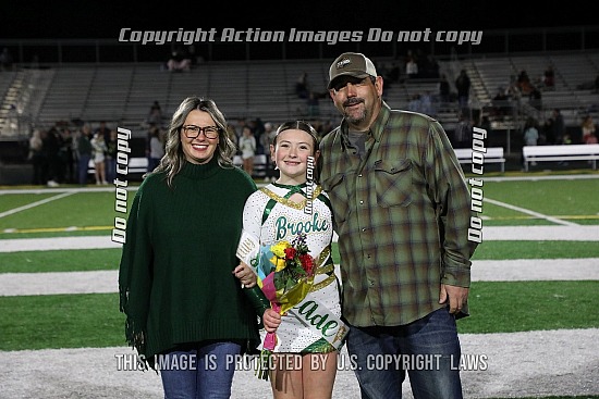 Brooke MS cheer 8th grade recognition