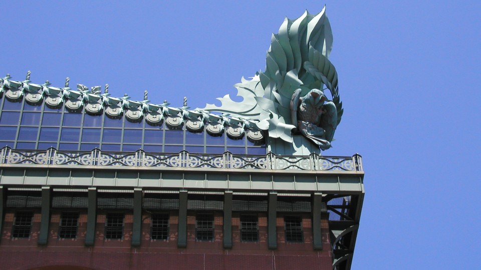 THE NEW CHICAGO ARCHITECTURE CENTER Architecture Tours. Our season has come to a close. Join us next year starting March 30, ! Discover Chicago’s legendary architecture on the award-winning Chicago Architecture Foundation Center River Cruise aboard Chicago's First Lady, recognized by locals and visitors as the best way to see Chicago!