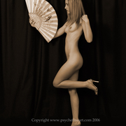Girl_with_fan_and_pearls_card