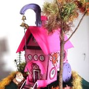 Gnome_s_house_card