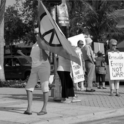 Protest_for_peace_bw_card