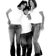 Robins_family_lake_worth-10_card