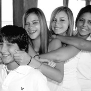 Robins_family_lake_worth-9_card