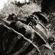 Fountain_2430_card