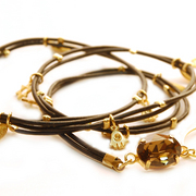 Charms__brown_crystal