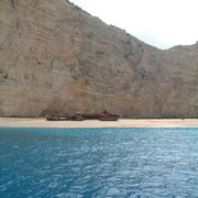 Shipwreck_-_caretta_from_delfini_2_card