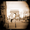 2457106-2-a-walk-through-paris-3_thumb