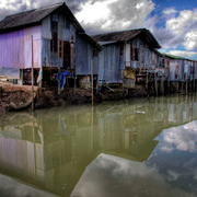 Wrong_side_of_the_canal_3_card