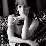 Danna-img_0169-post_card