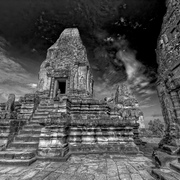 Temple_of_the_chrononexus_alien_infrared_card
