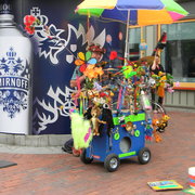 Harvardsquarestreetmusician3_card