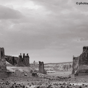 Arches2-bw-post_card