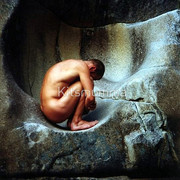 49320-13-in-utero-colour_watermark_card