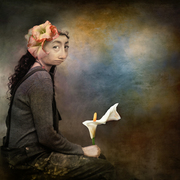 Valeria_con_flores_card