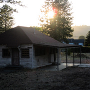 Abandoned_house_card