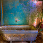 Blue_green_bathroom_card