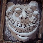 New-feb_2011-clay_heads_057_card