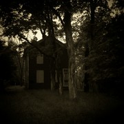 House_by_old_bridge_card