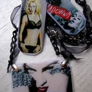 Madona2_card