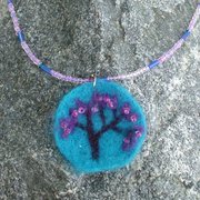 Teal-magenta_nf_tree_edit_5_card