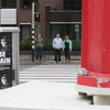 People_before_crossing_1_groningen011_thumb