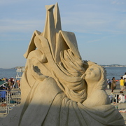 Reverebeachsandcastleexhibit14_card
